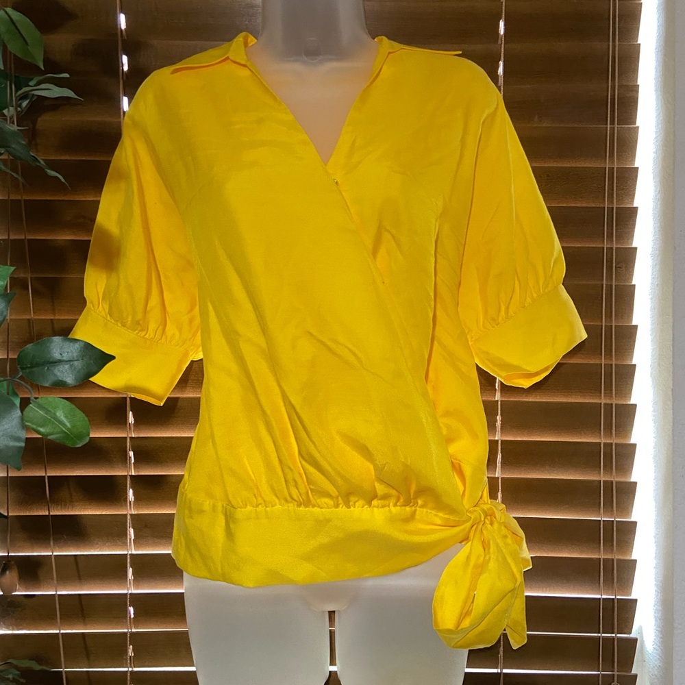 NWT Trina Turk  Sunkissed yellow Tie Top, small